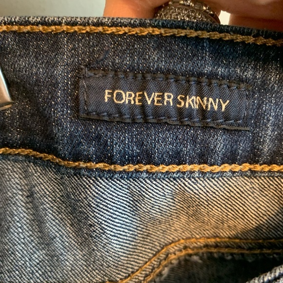 Jessica Simpson Forever Skinny Jeans - Picture 5 of 10